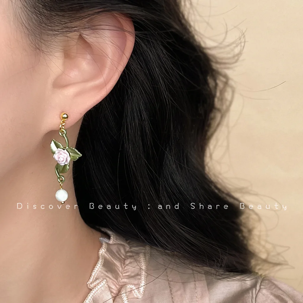 DIY accessories French Romantic Flower Tassel Earrings Vintage Elegance Pearl Stud Earrings Sweet Premium Holiday Earrings