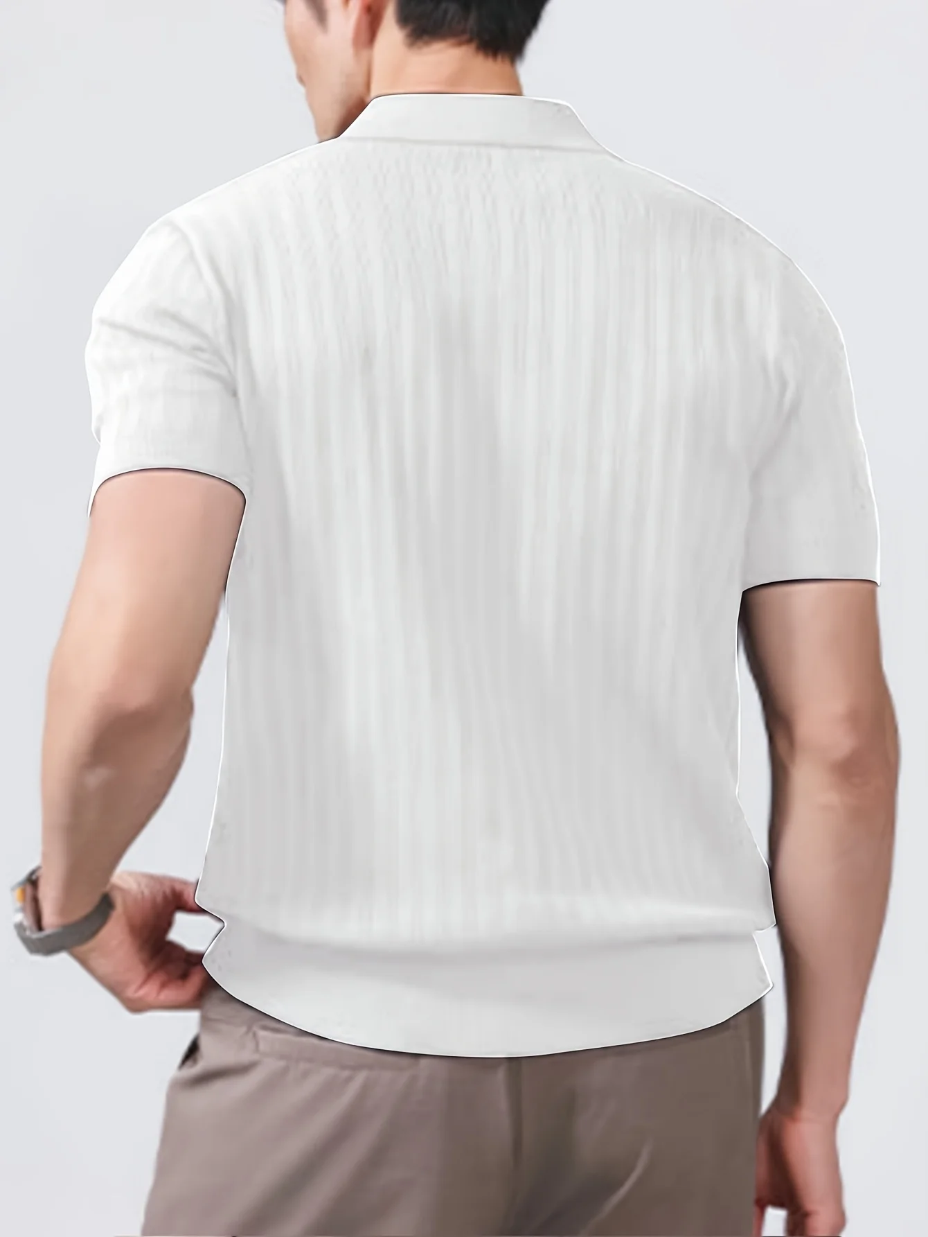 Cool and Stylish Men's Ice-Cold Silk Knitted Polo Shirt for Summer, Trendy Brand Polo Shirt with a Collared Design, Perfect for