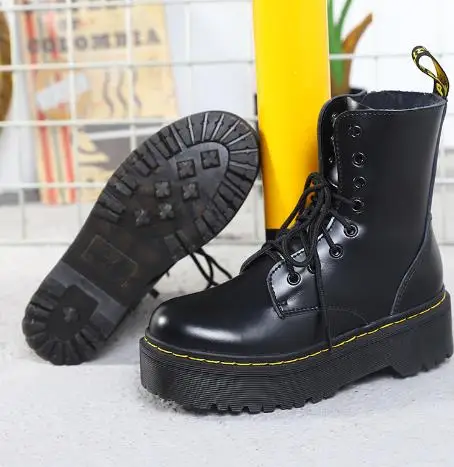 

2025 Women's Platform Boots Ankle Sexy Female Punk Motorcycle Shoes Combat Plus Fleece Plus-size Platform Boots 35-44