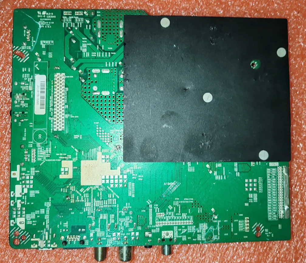 HK.T.RT2851P739 Intelligent 4-core WiFi network TV motherboard physical photo, tested well, with three different interfaces