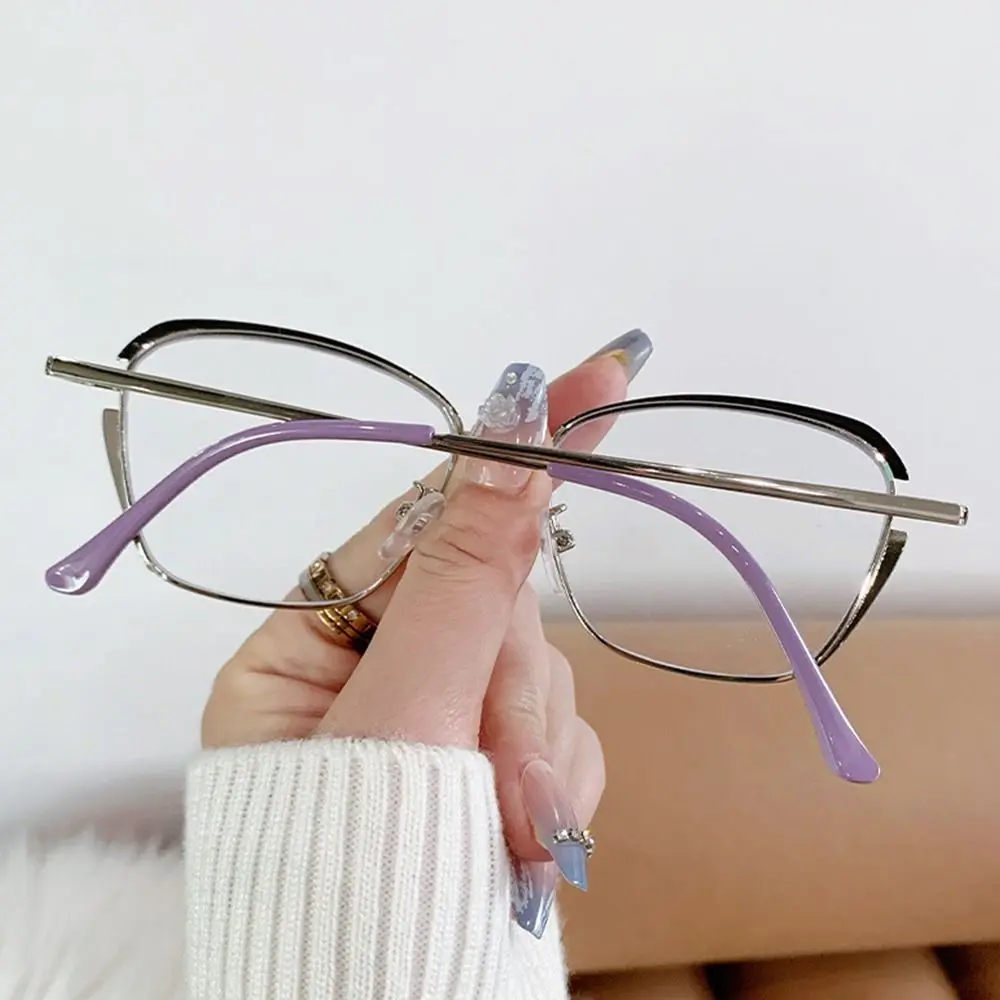 نظارات مريحة تحجب الأشعة الزرقاء المضادة للضوء الأزرق لحماية العين، نظارات كمبيوتر خفيفة الوزن بإطار معدني للمكتب #1