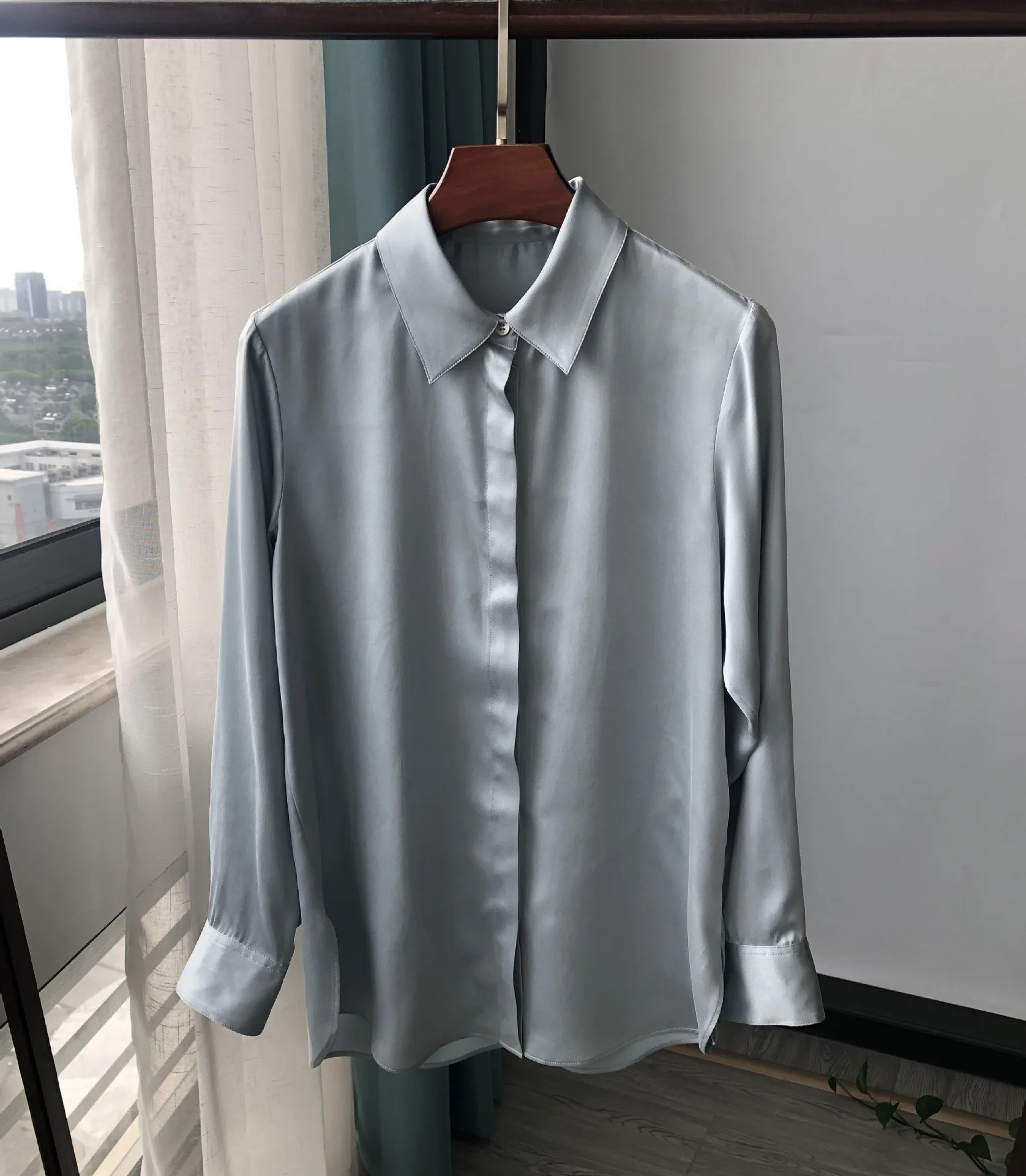 Pure Silk Women Blouses Elegant Streetwear Office Casual Silk 100% Loose Button Clothes Tops Green Long Sleeve OL Work Shirt