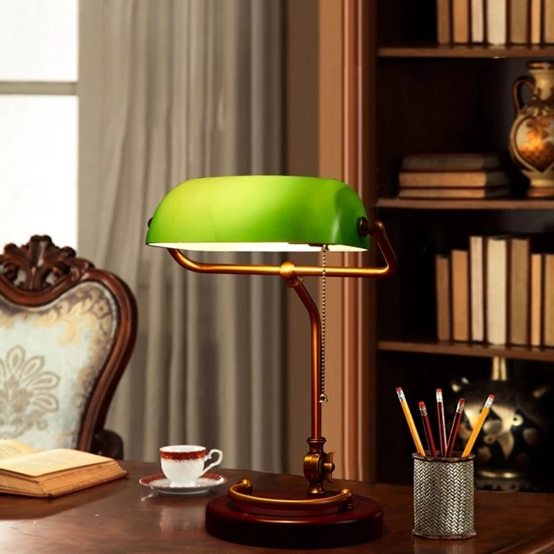 

Американские Ретро Железные Художественные Настольные Лампы Светодиодные Зеленые Стеклянные Абажуры Гостиная Кабинет Ресторан Прикроватные Офисные Атмосферные Настольные Светильники