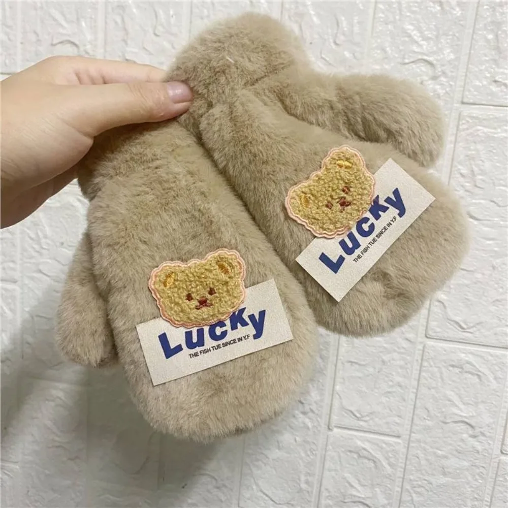 Nieuwe aanraakbare scherm winter warme handschoenen volledige vinger warme touchscreen handschoenen schattige beer winddicht koudebestendige handschoenen jongens meisjes