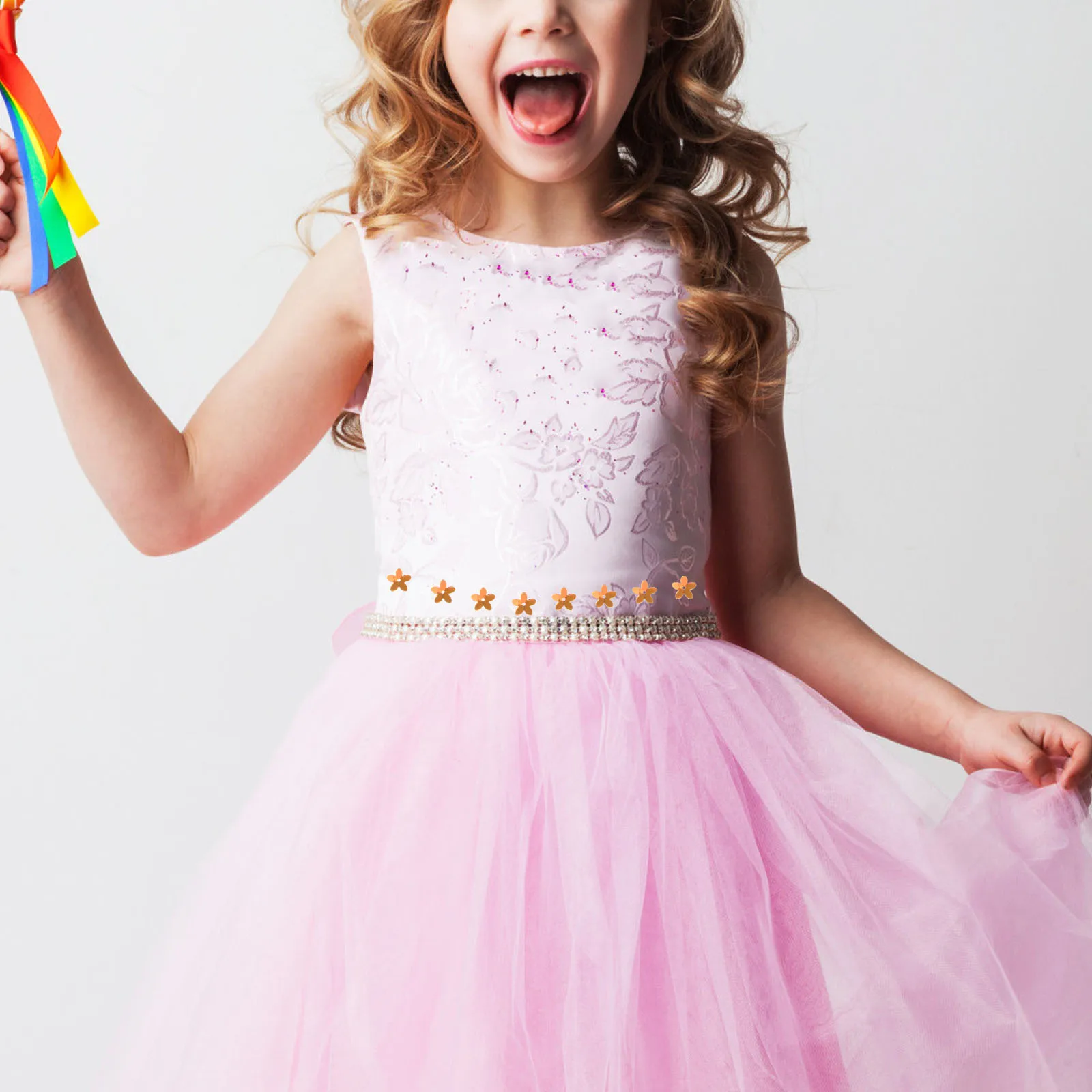 

1Set Sequins for Sewing DIY Crafts Decorative Flower Sequins Easy Application for Clothes Accessories DIY Craft