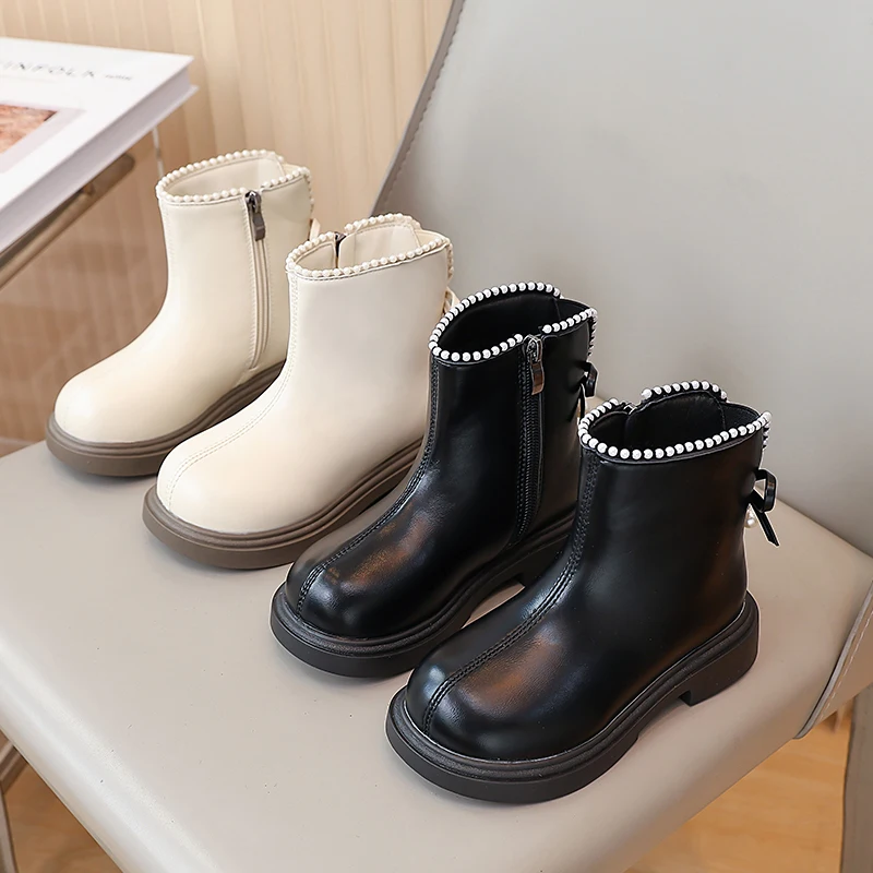 

Princess Style Leather Boots for Girls 2025 New Winter Kids Ankle Boots with Shiny Beading Soft Sole Classic Simple School Boots