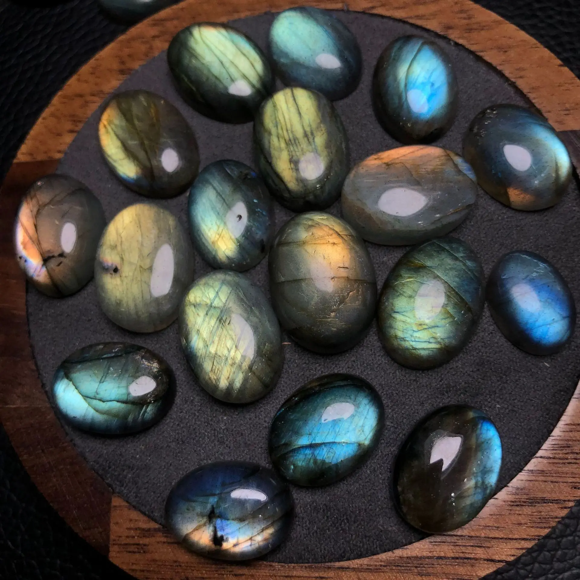 

Gray Blue Labradorite Oval Cabochon 13×18mm Gemstones Natural Pendant Ring Material