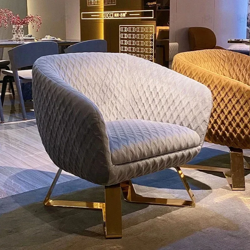 A Italian light luxury Nordic fabric printing single sofa