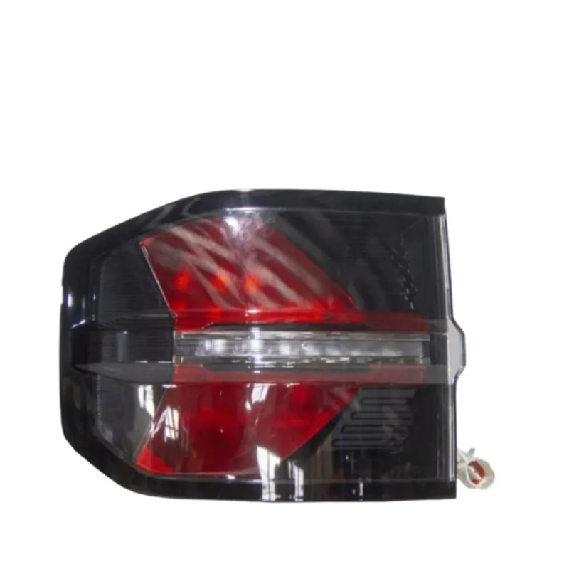 

8450687 For Baojun RM-5 Taillight Assembly Body Taillights Left Right Reversing Light Brake Fog Lights Rear Turn Signals