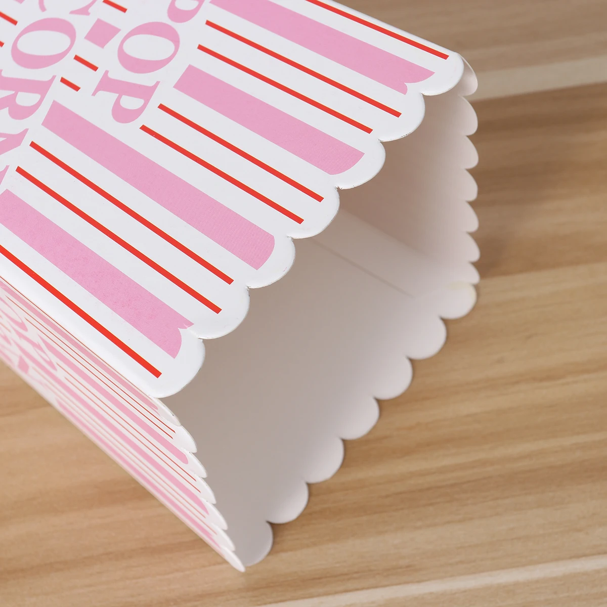 

6pcs Popcorn Boxes Pink Stripe Party Containers Paper Corn Goody Treat Boxes Disposable Plus Size Favor Packaging