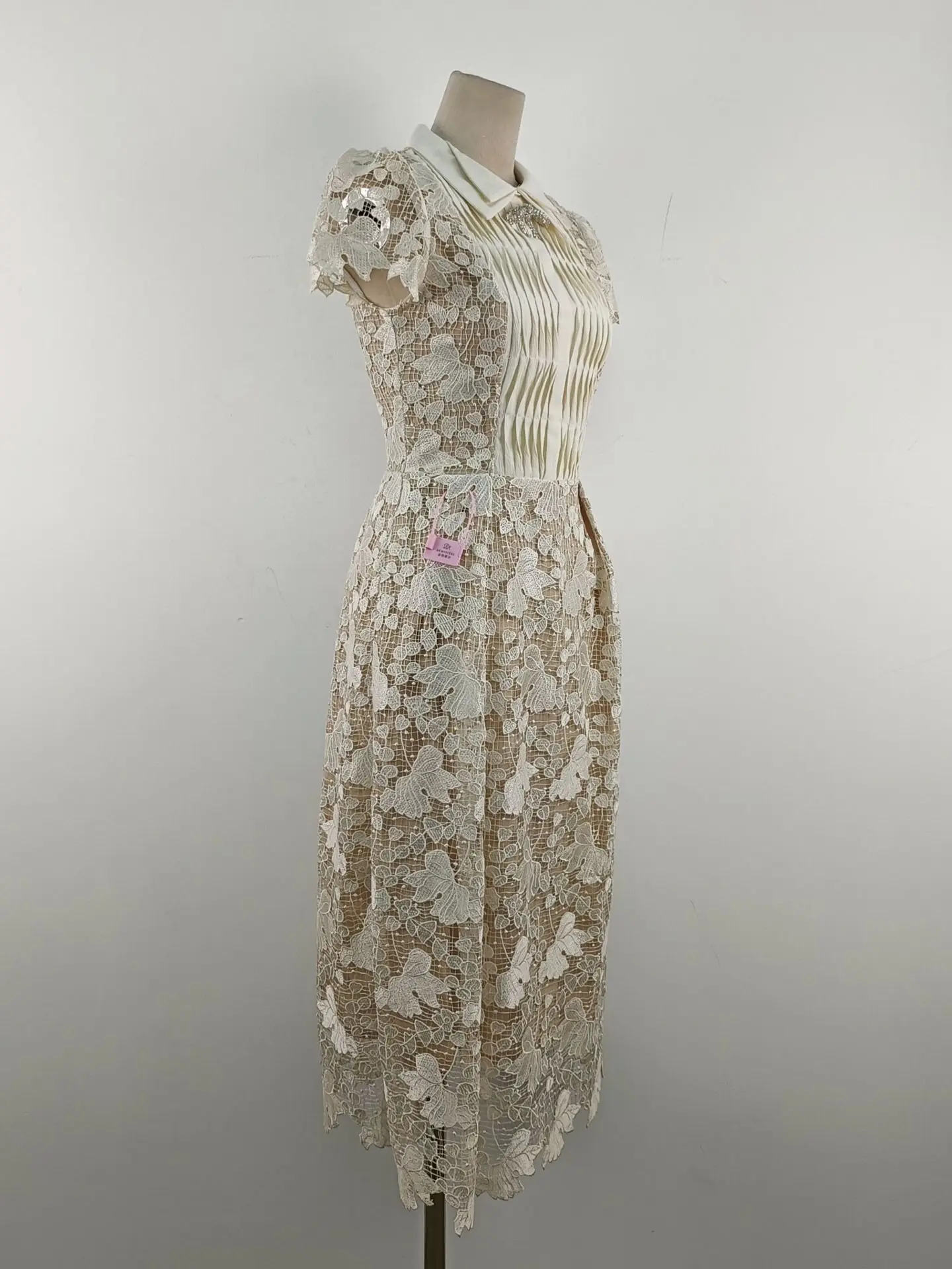 Luxury White Lace Long Dresses Women Summer Holiday Crystal Bow Embroidery Hollow Out Evening Party Dress Bridesmaids Wedding - AliExpress 200000345 Luxury White Lace Long Dresses Women Summer Holiday Crystal Bow Embroidery Hollow Out Evening Party Dress Bridesmaids Wedding - AliExpress 200000345