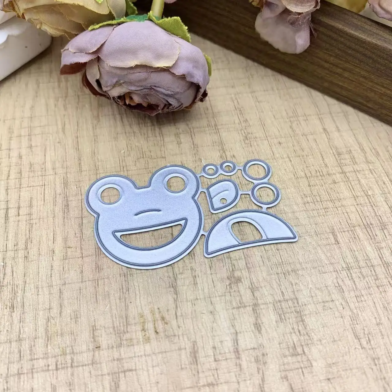 Cartoon Frog Assemble Metal Cutting Dies DIY Scrapbook Card Making Etched Die Paper Craft Embossing Template