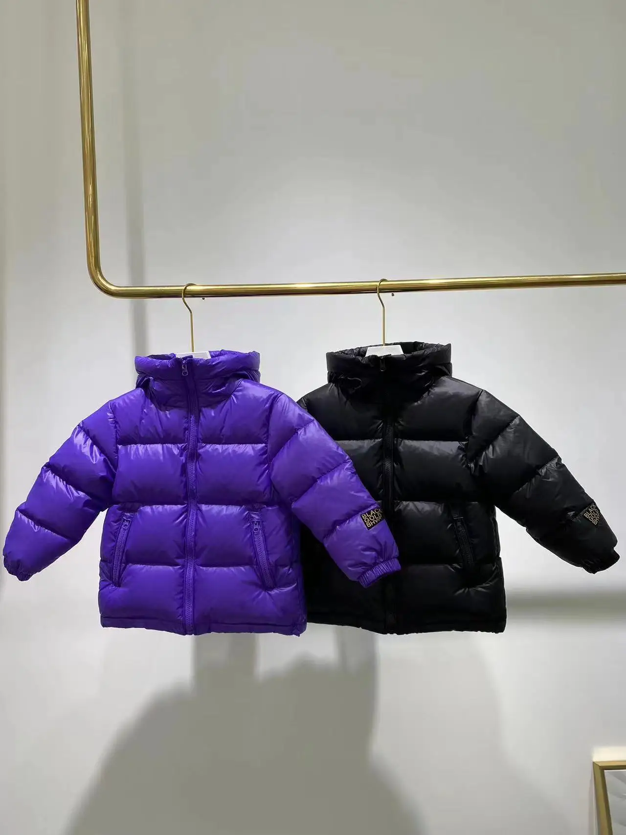 Herbst und Winter Neue Kinder-Daunenjacke Schwarz Gold Standard Eltern-Kind Weiße Entendaunen Verdickte Jacke für Jungen und Mädchen – Detail 24