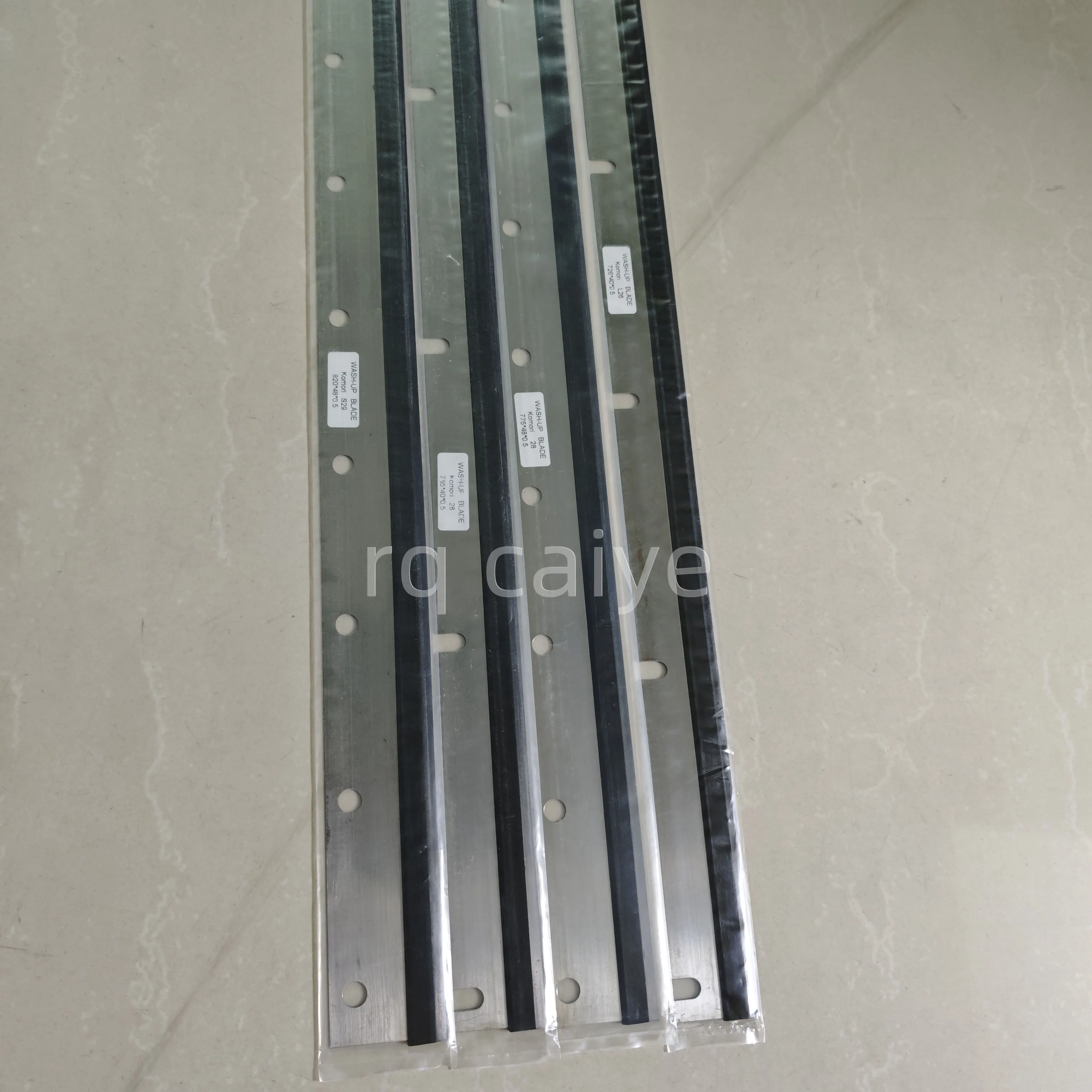 2pcs Komori Wash Up Blade 726x40x0.5mm Komori 28 785×40×0.5mm wash up blades Printing Machine parts