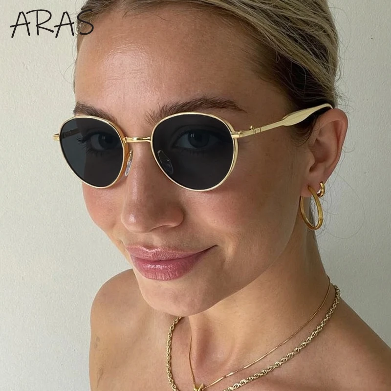 

Small Frame Punk Oval Sunglasses Women 2025 Luxury Brand Vintage Round Metal Sun Glasses For Ladies Outdoor Eyewear UV400 Shades