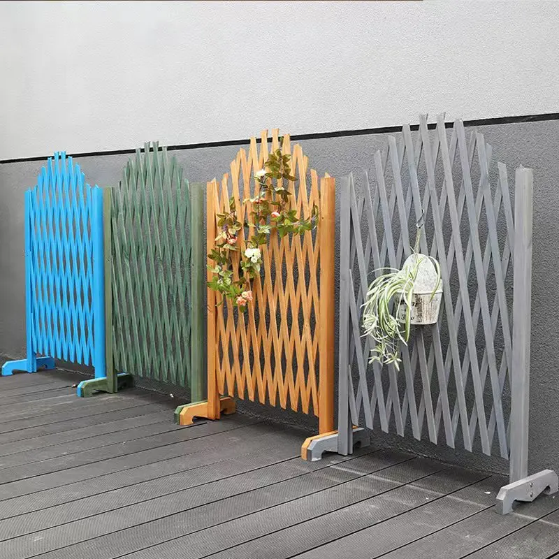 Anti-corrosion wood fence, indoor partition fence, balcony decoration, courtyard telescopic fence, grid, outdoor movable grille