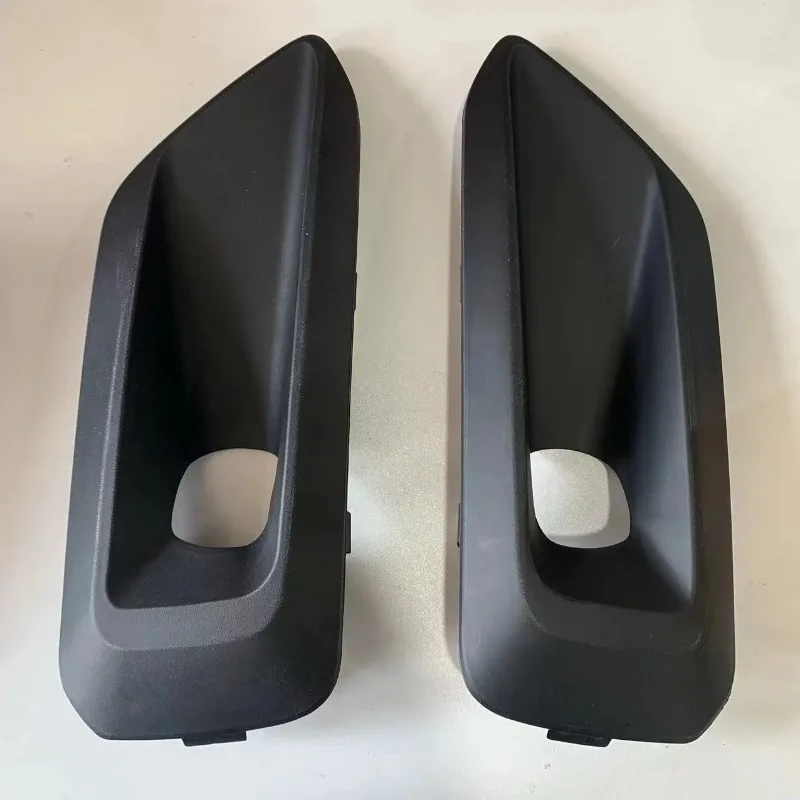 

31449343 LH 31449344 RH Car Front Bumper Fog Light Frame/Fog Light Cover for Volvo XC40 2018-2022