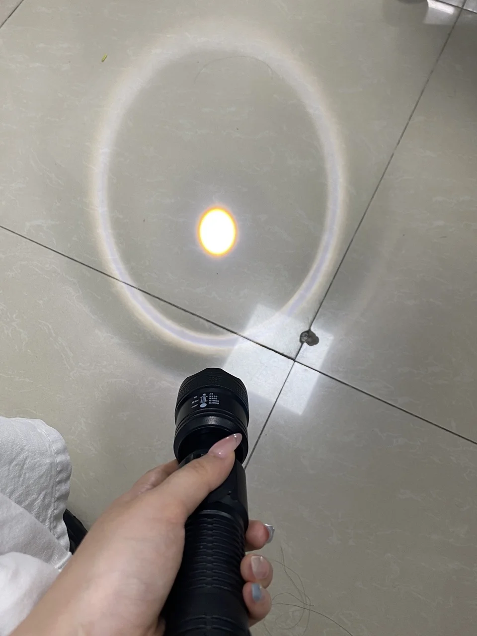 2000000LM Ultra-High Power Flashlight Digital Electronic Display Waterproof Torch Zoom Hand Light Outdoor Camping Lantern