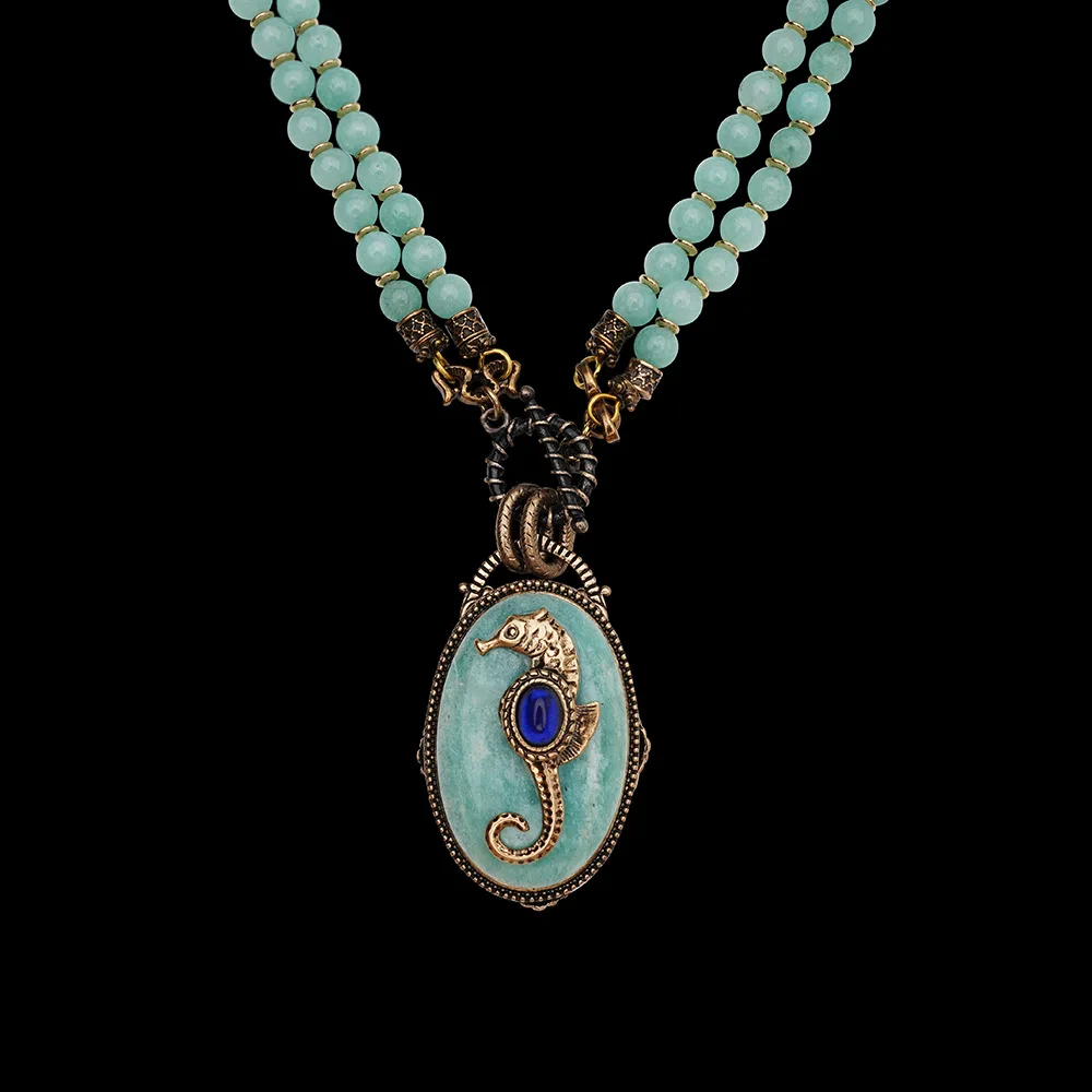 Luxury Europe America Natural Stone Seahorse Pendant Necklace Women Vintage Top Quality Jewelry