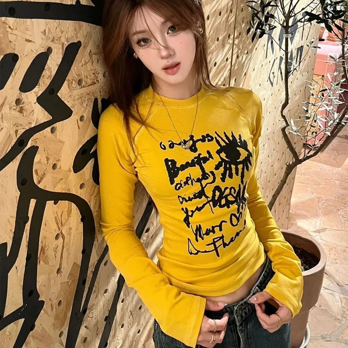 American Spice Girl Graffiti Printing Long Sleeve Letter Print Women T-Shirt Vintage Gothic Fashion Slim Bottoming Tee Shirts