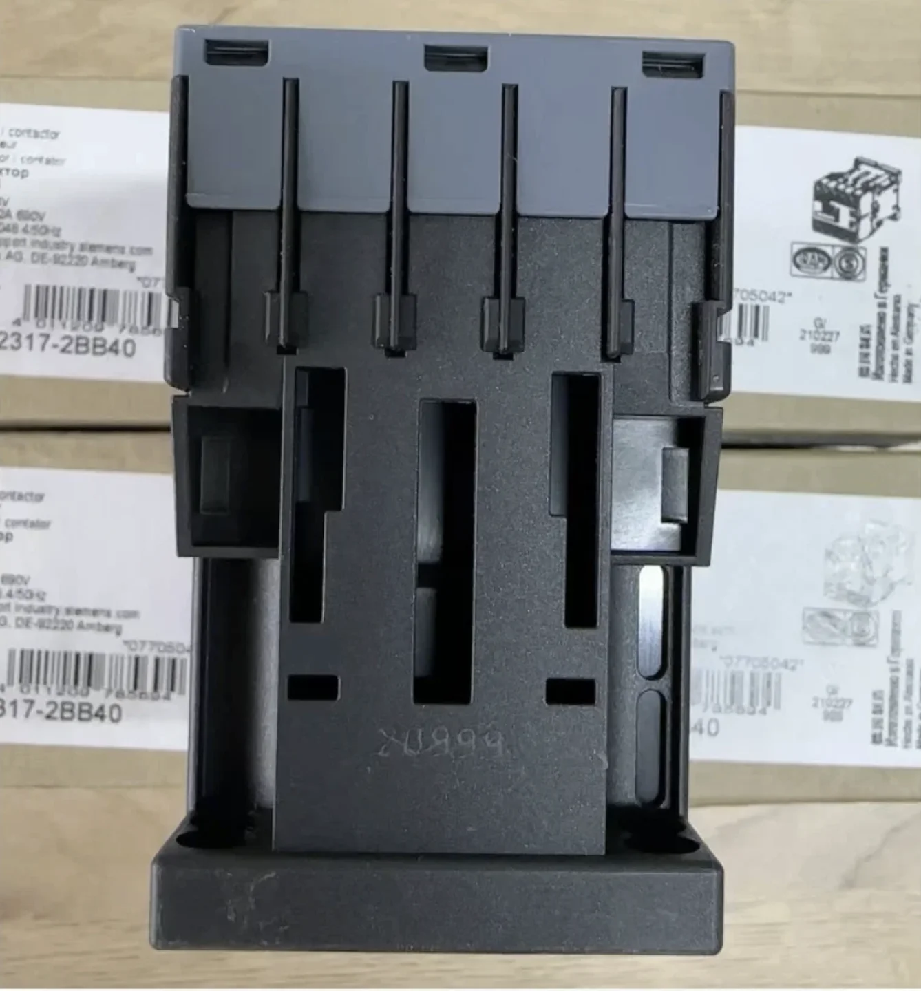 

For SIEMENS 3RT2317-2BB40 Contactor ac1 22a dc 24v 4 pole 4no sz s00 spring loaded terminal