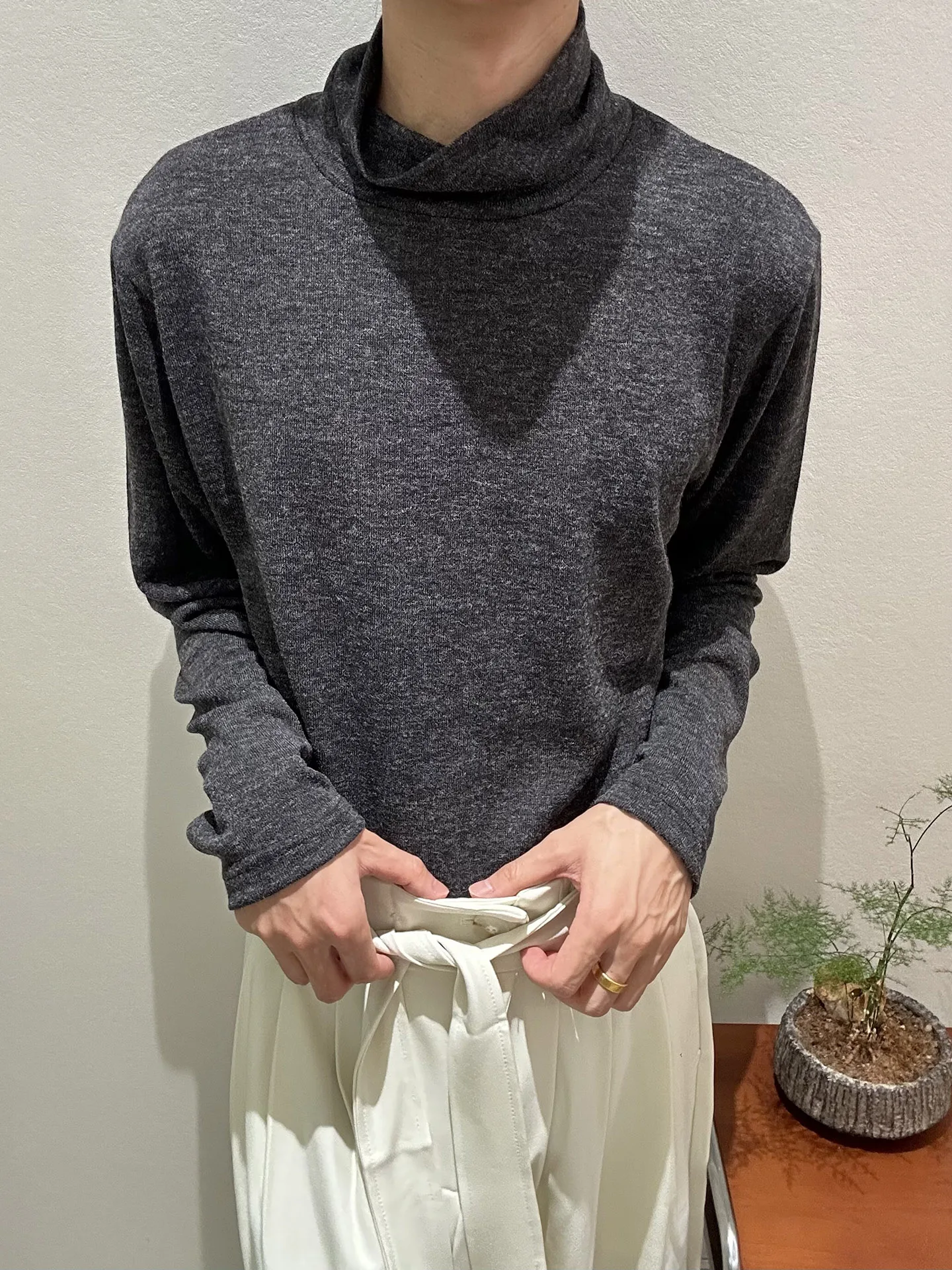 PCGO Collection Retro Style  Color High Collar Long Sleeve Knitted Base Layer Neutral Autumn Winter Top for Men And Women