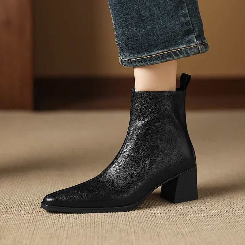 2026 new winter women ankle boots natural leather plus size 22-26cm sheepskin pointed toe kitten heel side zip short boots