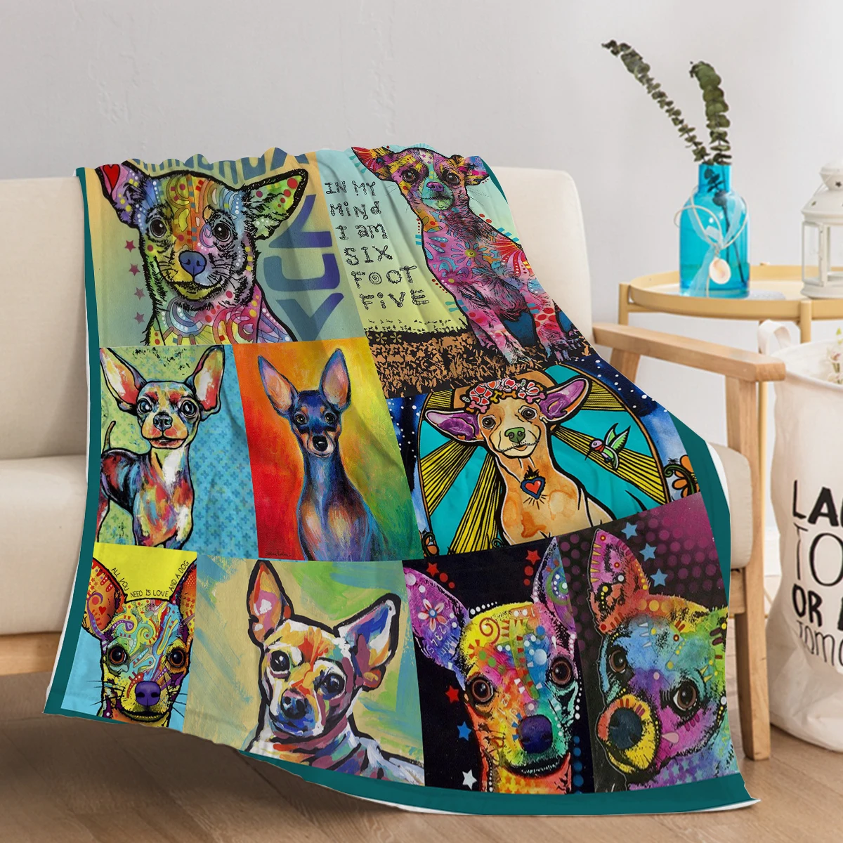 Chihuahua Dog Flannel Throw Blanket Colourful Chihuahua Printed Blanket All Season Warm Fuzzy Blanket for Living Room Bedroom