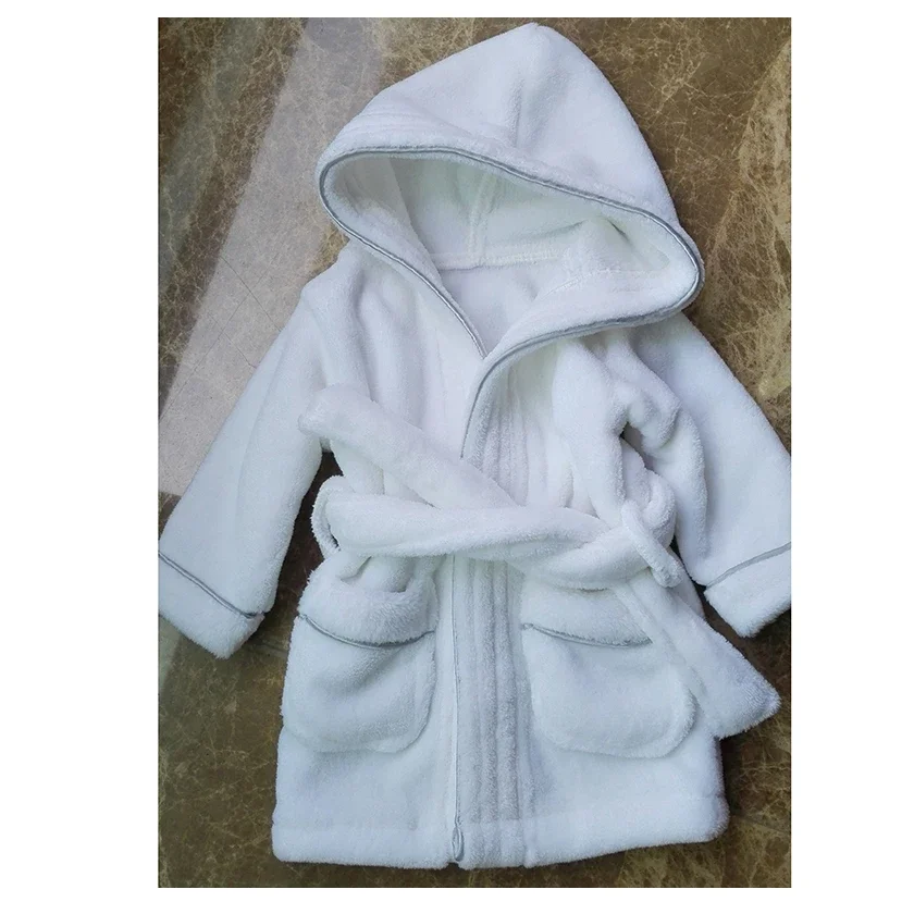 Wholesale Custom kids bath robe plush hooded luxury brand robe baby dressing gown salon hotel kid robes spa pink