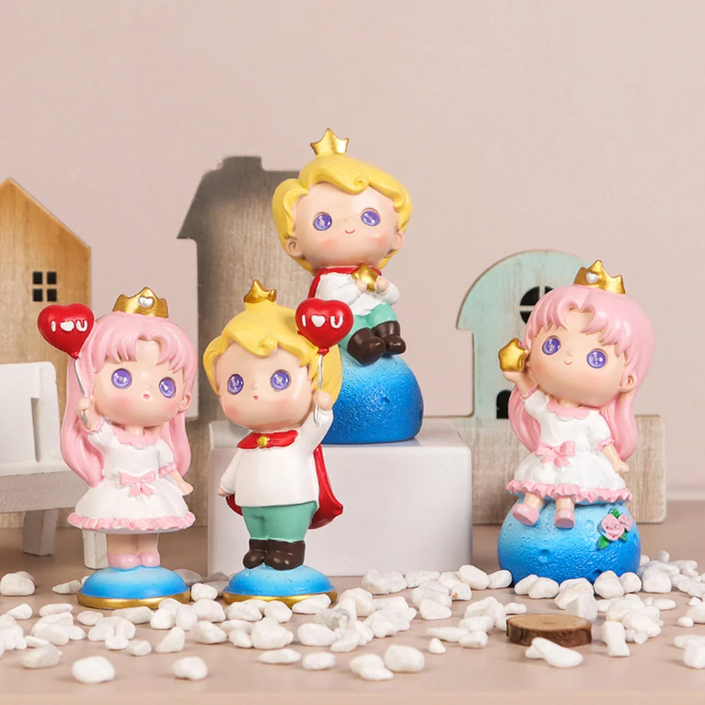 

1Pcs Resin Birthday Cake Decor Exquisite Shape Design Cake Ornament for Childrens Parties Attractive Decoration