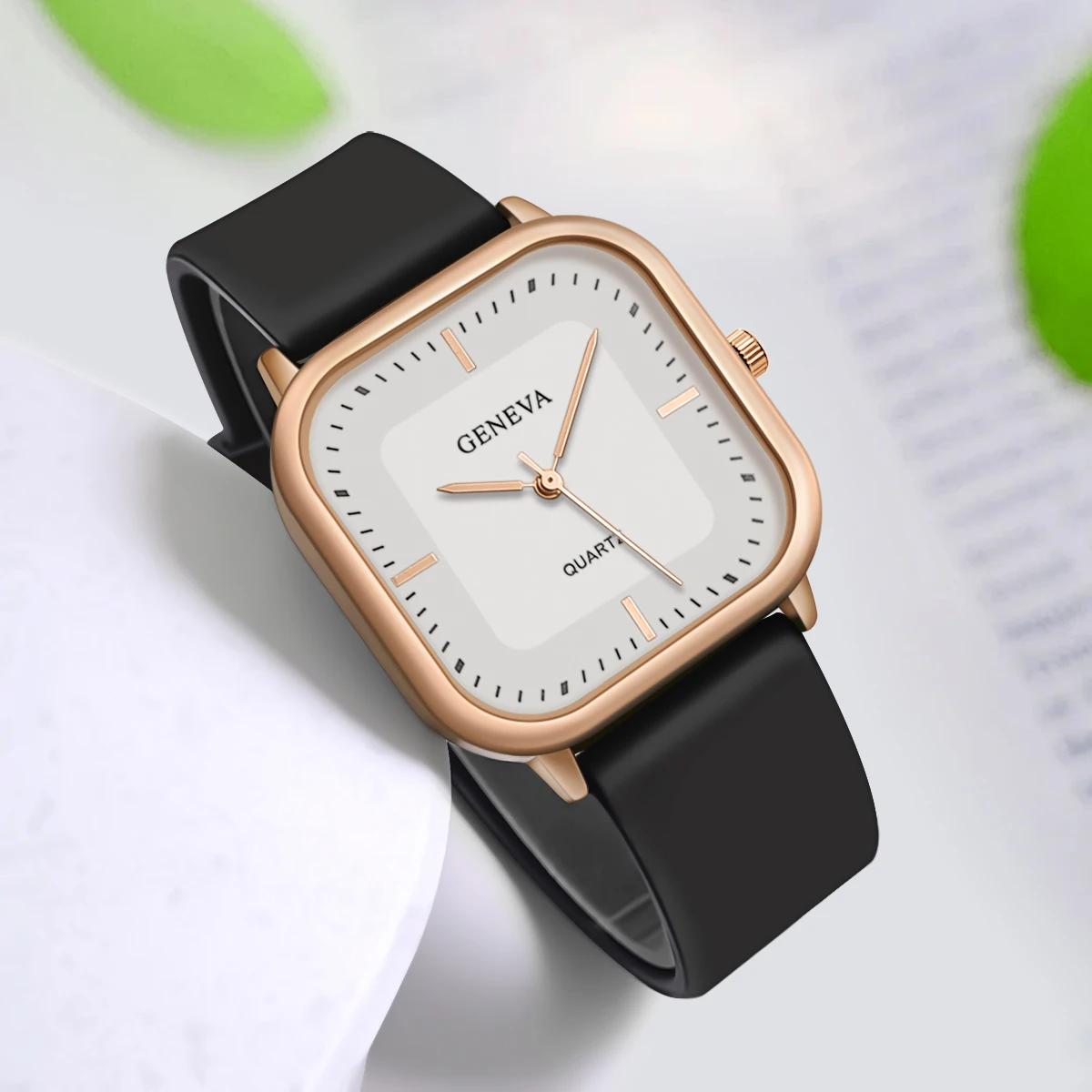 Fashion Women's Casual Elegant Simple Square Quartz Silicone Watch Gift for Men and Women