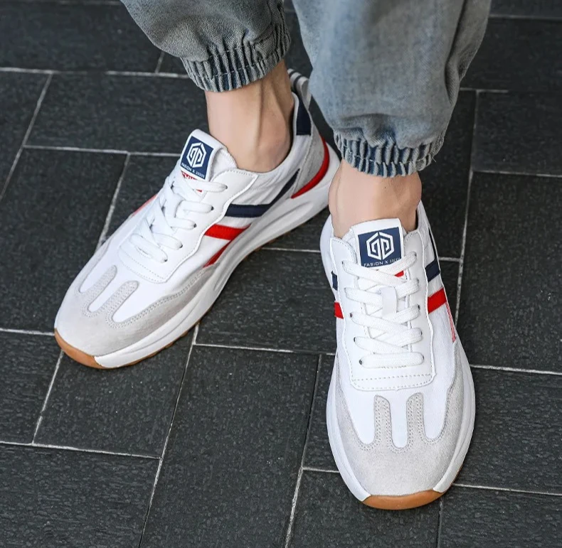 New Casual Sports Shoes for Men Spring Autumn New Breathable Lightweight Running Shoes Male Fashion New Designer Sneakers Man view 3