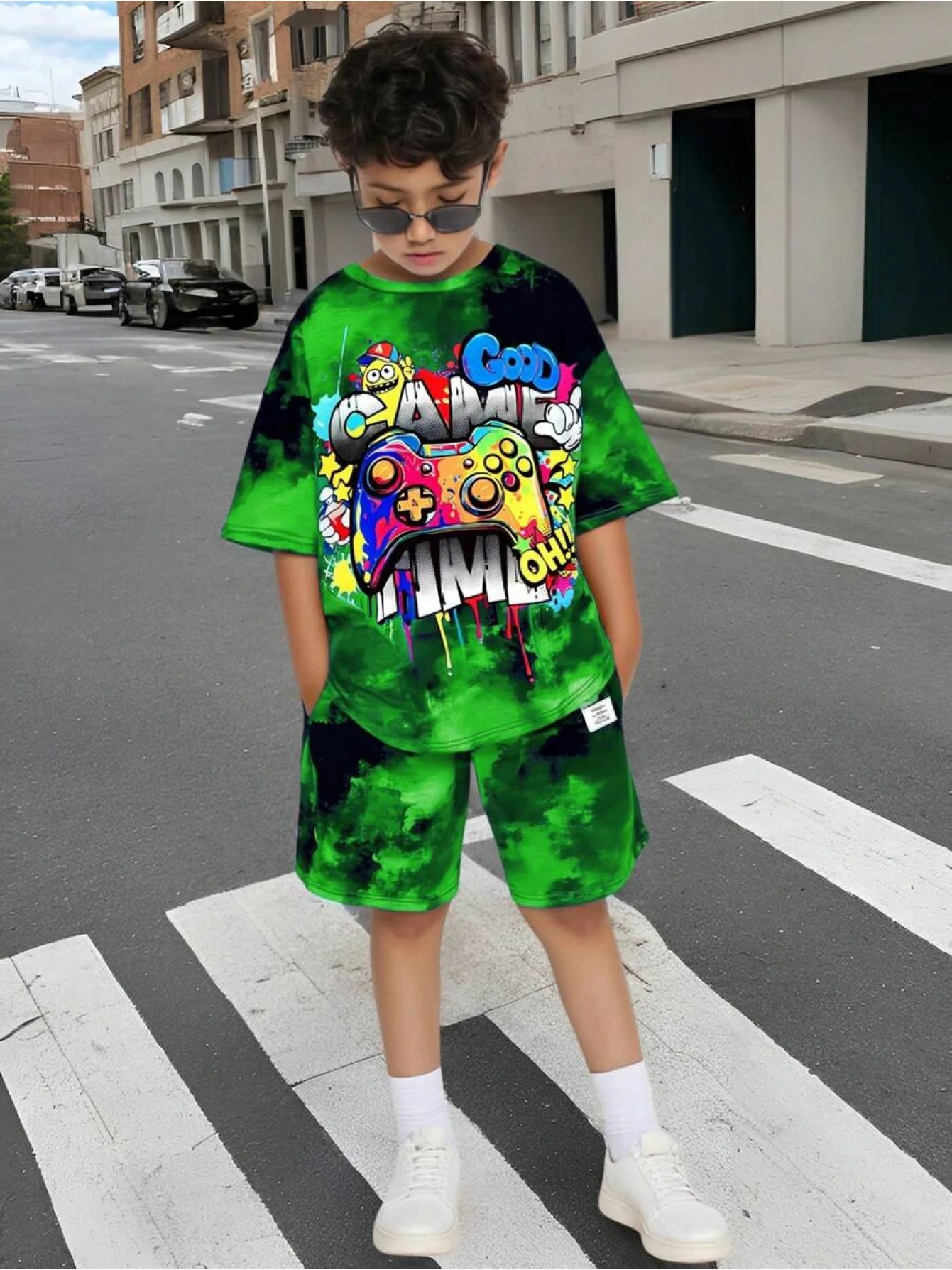 

First Fashion Youth 2-piece Boys' Casual Street Tie Dyeing Game Pattern Printed Round Neck Short Sleeve T-shirt and Shorts Set