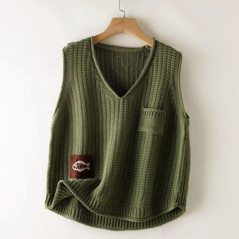 Autumn 2024 Vintage V-neck Vest Knitted Vest Women 2 New plus size Loose Casual Pullover Vest Trendy Knitted Jacket