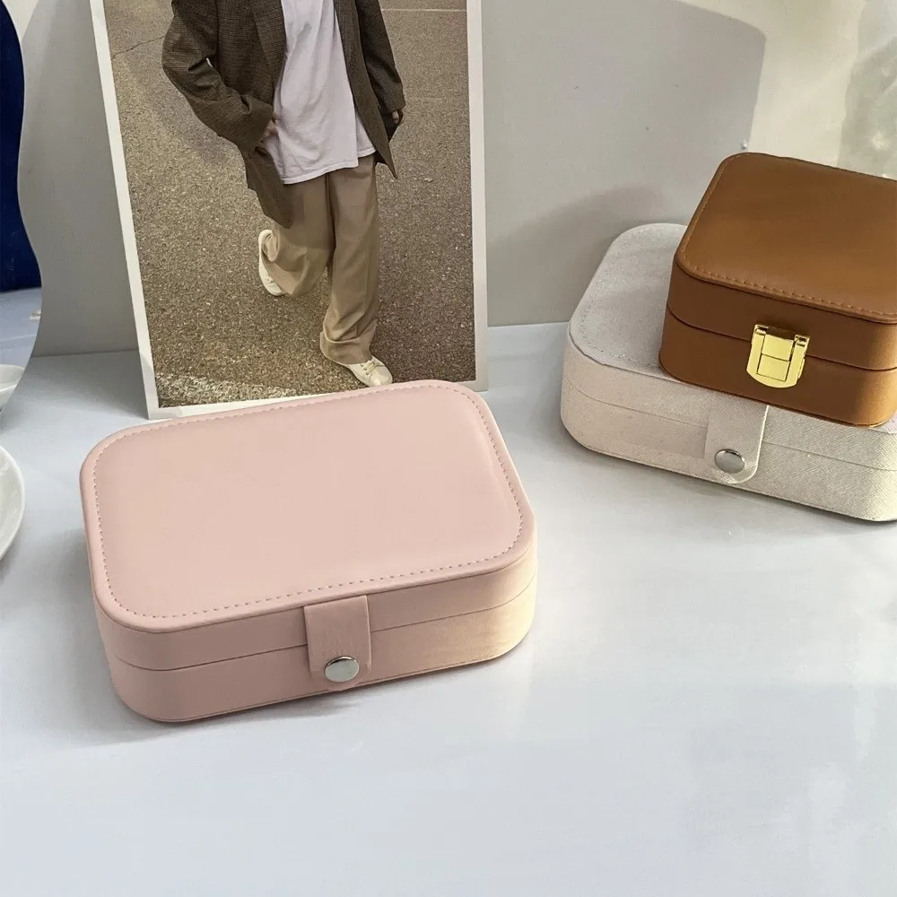 المحمولة خمر صندوق تخزين المجوهرات قلادة مربعة صغيرة حلقة حالة عرض المجوهرات بو الجلود القرط المنظم السفر #1