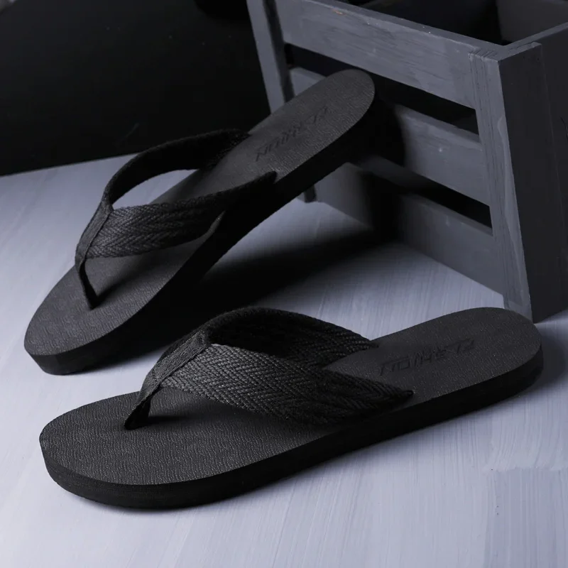 Fashion Beach Flip Flops Summer Men Flip Flops Shoes Sandals Open Toe Slipper indoor & outdoor Flip-flops 38-45 Male Shoes