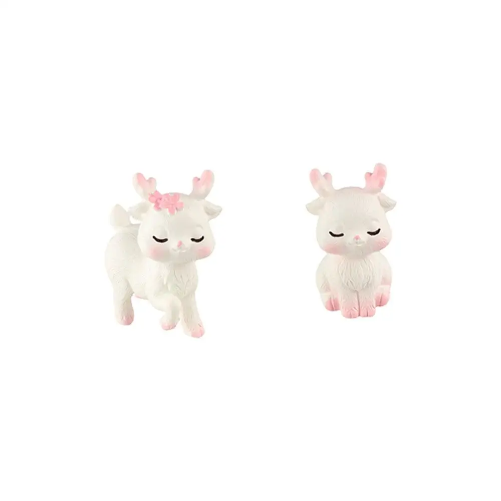 Creative Decorative Mini Pink Deer Statue Cute Pink Deer Miniatures Fruit Baskets Statue Resin Pink Deer Micro Landscape