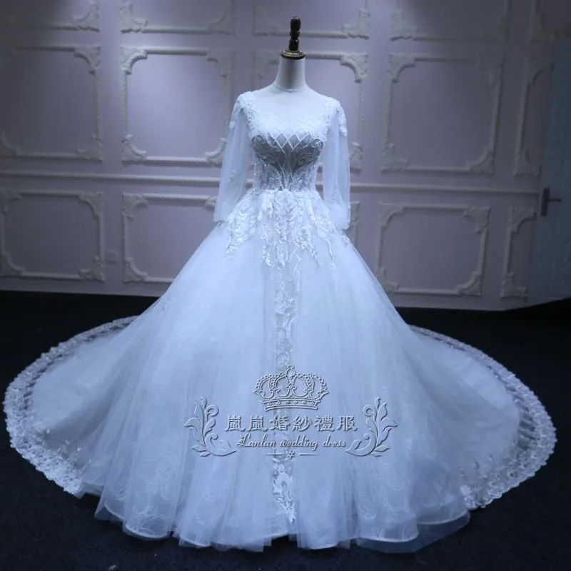 2024 new round-neck long-sleeved gorgeous lace trailing bridal wedding dress