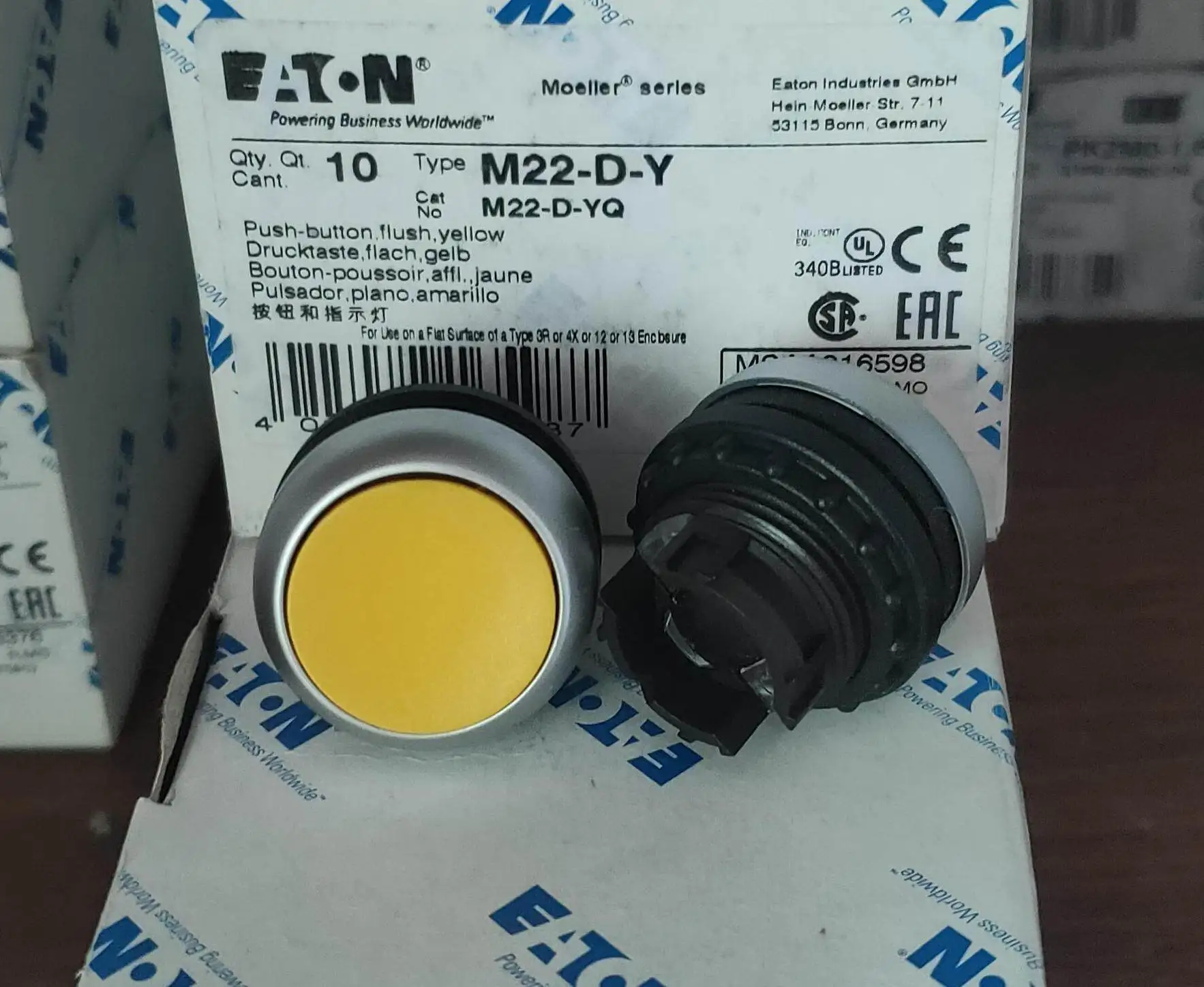 New Original Eaton M22-D Series Flat-Head Self-Resetting Pushbutton, Available in Various Colors
