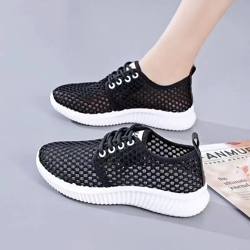 

Women Big Mesh Lace Up Casual Sneakers Summer New Soft sole Non Slip Lightweight Breathable Running Shoes Little White Shoes