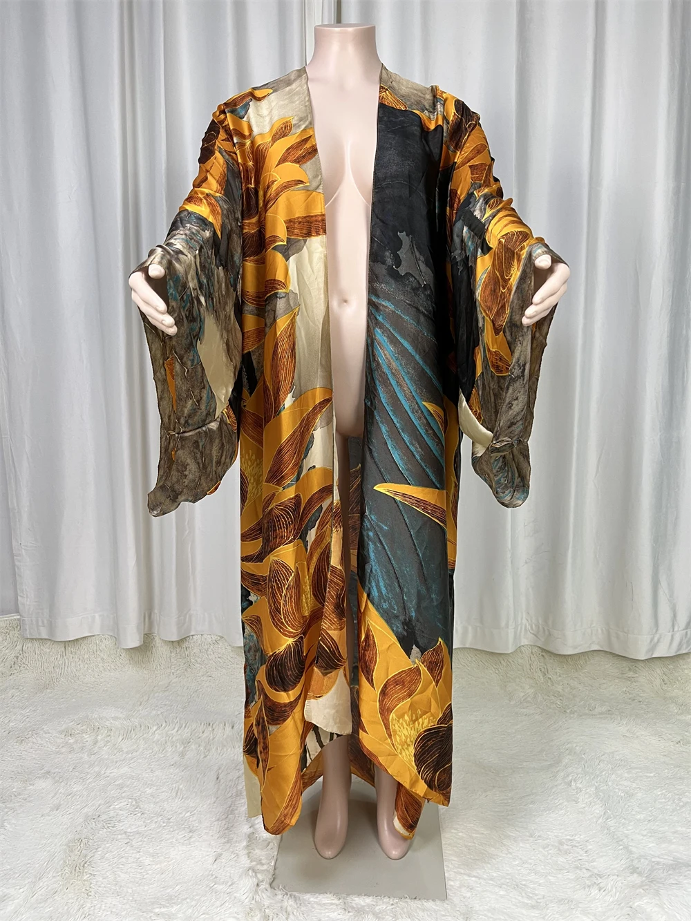 

Kaftan 2023 Europe Summer Beach Dress Stitch Suits Cocktail Sexy Boho Holiday Batwing Sleeve Silk Robe Kimono Cardigan Women