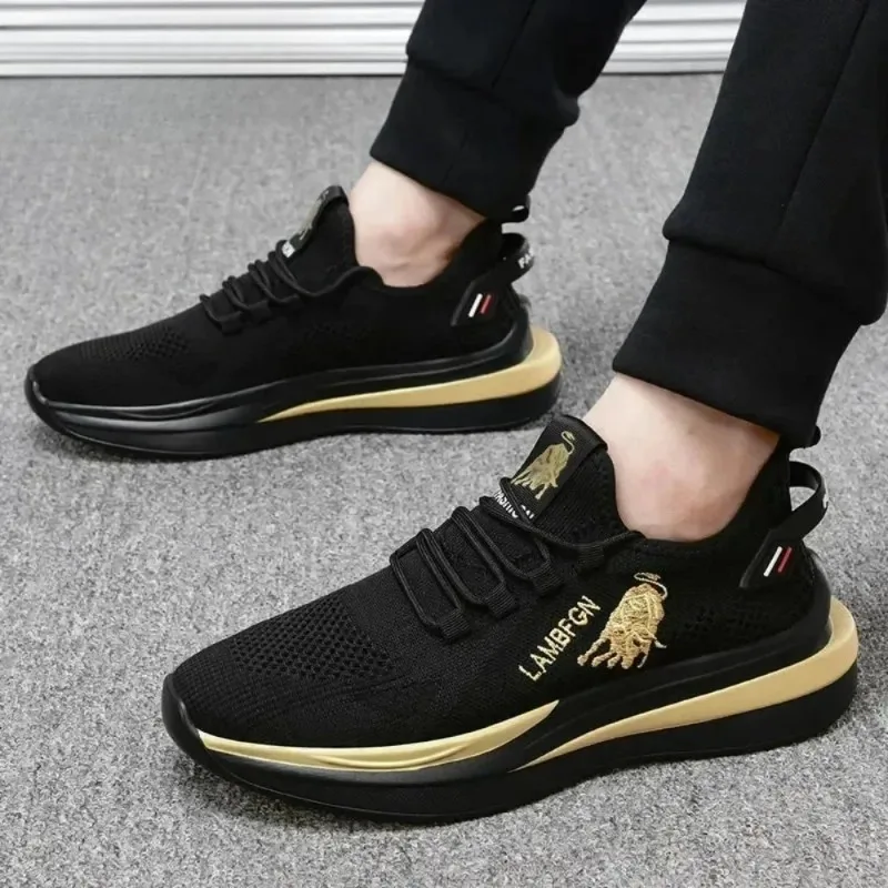 

Men's Sports and Casual Shoes Summer Breathable Fashion New Shoes Round Toe Black Spring Men's Shoes