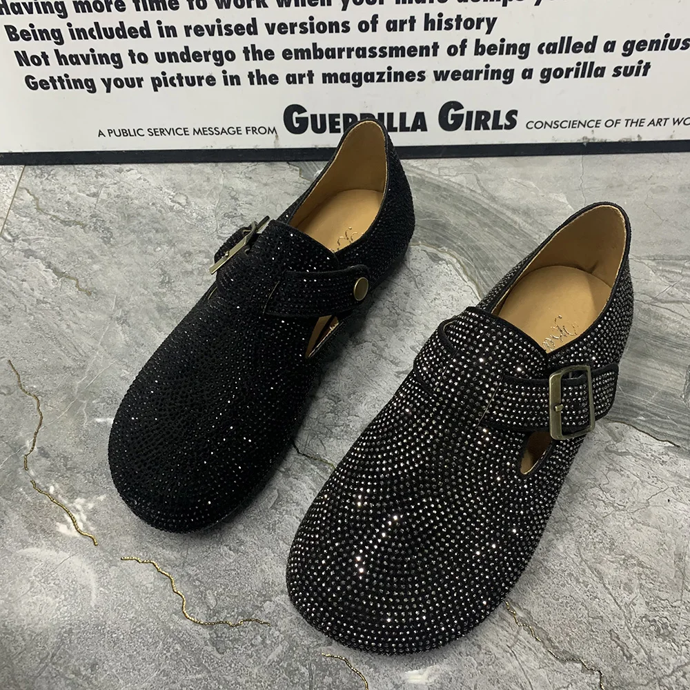 Fashion Women Shoes Rhinestone Female Causal Flat Shoes Plus Size Women Loafers Bling Slip On Ladies Shoes 2024 New Style