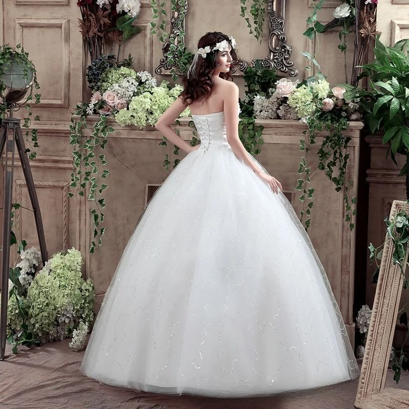 エレガントなウェディングドレス女性シンプルなアップリケブリンブリンホワイトストラップレスレースアッププリンセスフロアレングスプラスサイズ花嫁ボールガウン