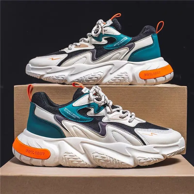 Oddychająca siateczka męskie buty sportowe 2023 lato nowy trend wszechstronny wzrost białych buty dla taty do biegania