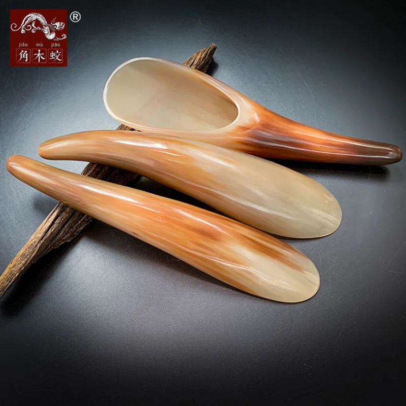 Long-handled massage beauty stick made from hornwood and yak horn for gua sha therapy