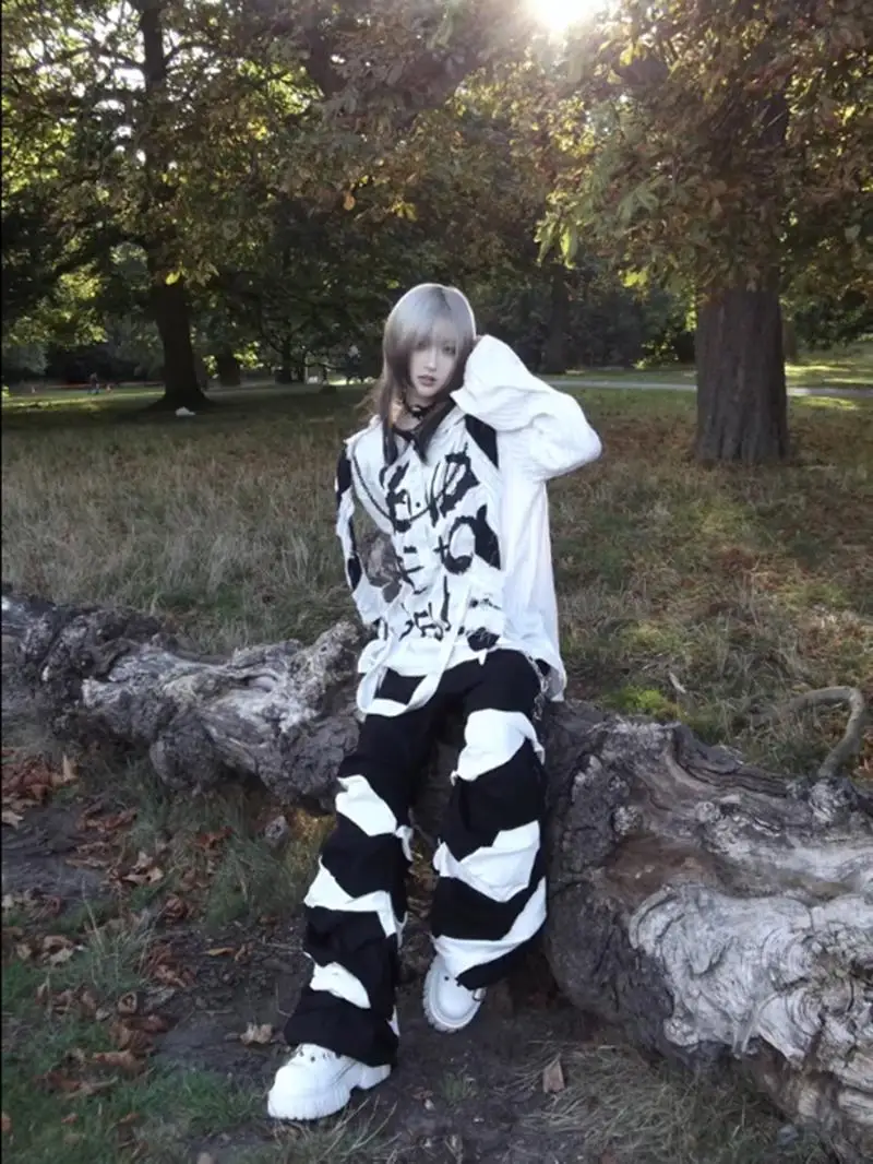 

Punk Handwritten Hoodie Sweatirt fiti Print Decorative Chain Youth Faion Loose Fit Polyester Spring Autumn ex