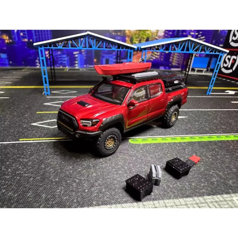En stock : 1:64 Toyota Tacoma tente/version de bagage modèle de voiture miniature en alliage moulé sous pression, jouet cadeau pour garçon, article décoratif pour adulte.