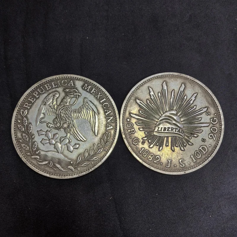 

Антикварная медная монета с патиной, покрытая серебром, 88 мм, с изображением птицы и змеи, серебряная монета-орнамент