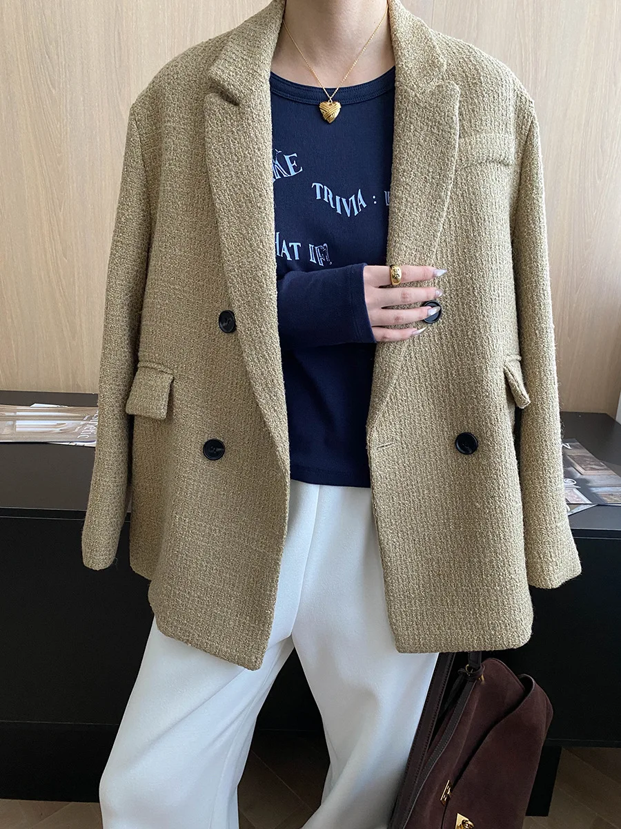 

Early autumn new high-end retro texture silhouette, front shoulder slimming casual suit jacket